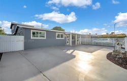380 W 30th St, Hialeah, FL 33012