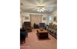 428 Alamo Highway, Trenton, TN 38382