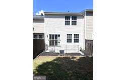 18 KILGORE WAY, BUNKER HILL, WV 25413