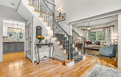 14 Glen Rd, Hopkinton, MA 01748