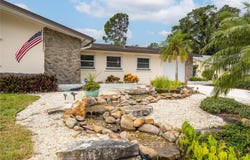 1251 FAIRWAY DR, DUNEDIN, FL 34698