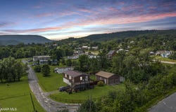311 Walker Drive, Duncansville, PA 16635