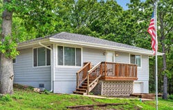 26103 Silver Road, Hermitage, MO 65668