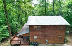 6205 Trevor Way, Young Harris, GA 30582