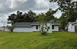 140 Gill Rd, Moss Bluff, LA 70611
