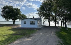 19492 West Shore Ave, Huron, SD 57350