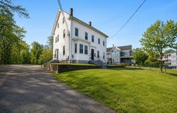 47 Hale St, Bridgewater, MA 02324