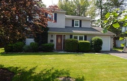6 Sun Valley Way, Fanwood Boro, NJ 07023-1407