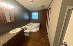 11922 SW 15TH TER, YUKON, OK 73099