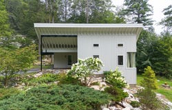 324 Park St, Great Barrington, MA 01230