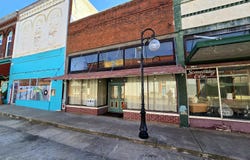 117 W Main Street, Ash Grove, MO 65604