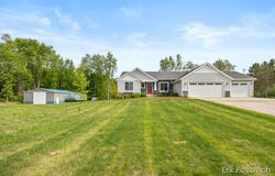 581 Cumings Court NW, Sparta, MI 49345