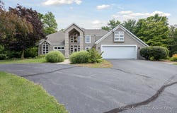 8757 Thome Drive, Sparta, MI 49345