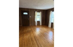 712 E Avenue B, Hutchinson, KS 67501