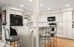 1001 Marina Dr, Quincy, MA 02171