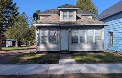 513 S Main St, Mellen, WI 54546