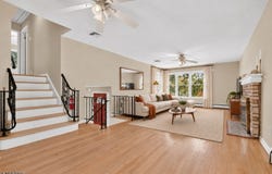 280 Whippany Rd, Hanover Twp., NJ 07981-1924