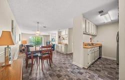 5371 Central Ave, Unit 5H, Hot Springs, AR 71913