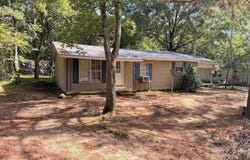1128 N Samuel, Monticello, AR 71655