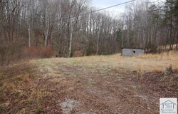 Salem Hwy, Stuart, VA 24171