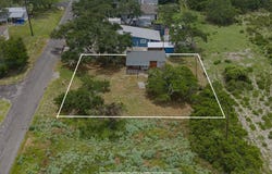 28 SAINT CHARLES LOOP,E, ROCKPORT, TX 78382