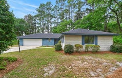 113 Capt Anthony White Ln., Georgetown, SC 29440