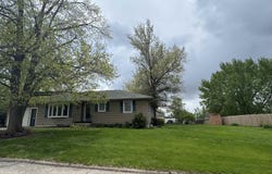 402 E BUCKEYE, Creston, IA 50801