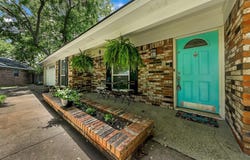 1908 Park Grove Court, Arlington, TX 76015