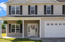 111 Woods Run Circle, Richlands, NC 28574