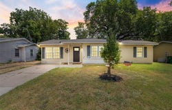 3628 Glenda Street, Haltom City, TX 76117