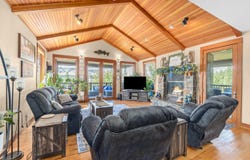 1613 COYOTE WAY, EVANS, WA 99126
