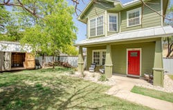 914 Bret Ln, Austin, TX 78721