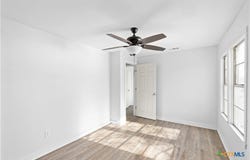 104 E Whitney Street, Hamilton, TX 76531