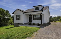 887 Union Chapel Road, Scottsville, KY 42164