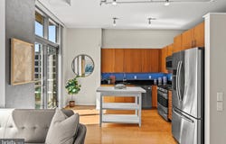 811 4TH STREET NW, WASHINGTON, DC 20001
