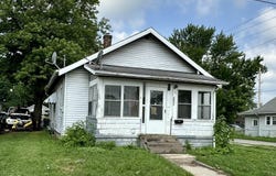 2503 Central Avenue, Anderson, IN 46016