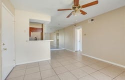 904 University Oaks #11, College Station, TX 77840