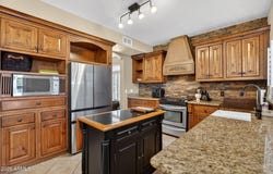 918 N BRADLEY Drive, Chandler, AZ 85226