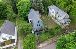 321 Kennedy Ave, Perry Hilltop, PA 15214