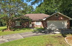 8003 Fishhook, Picayune, MS 36466
