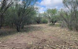 1867 Old Gonzales Road, Cuero, TX 77954