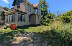650 Pavone Street, Benton Harbor, MI 49022