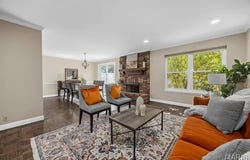 1814 Baxter Ridge Drive, Chesterfield, MO 63017