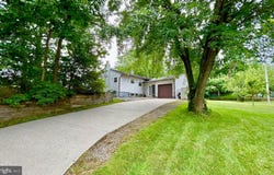 102 BRYANT ROAD, TURNERSVILLE, NJ 08012