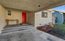28927 Morningside Drive, Castaic, CA 91384