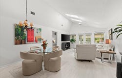 124 KINGBIRD CIRCLE, DAYTONA BEACH, FL 32119