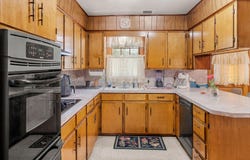 2145 N Chestnut Dr, Pampa, TX 79065