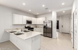 12524 W TRUMBULL Road, Avondale, AZ 85323