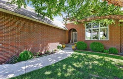 516 N Fiddlers Creek St, Valley Center, KS 67147