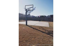 6605 Stillwood Drive, Hope Mills, NC 28348